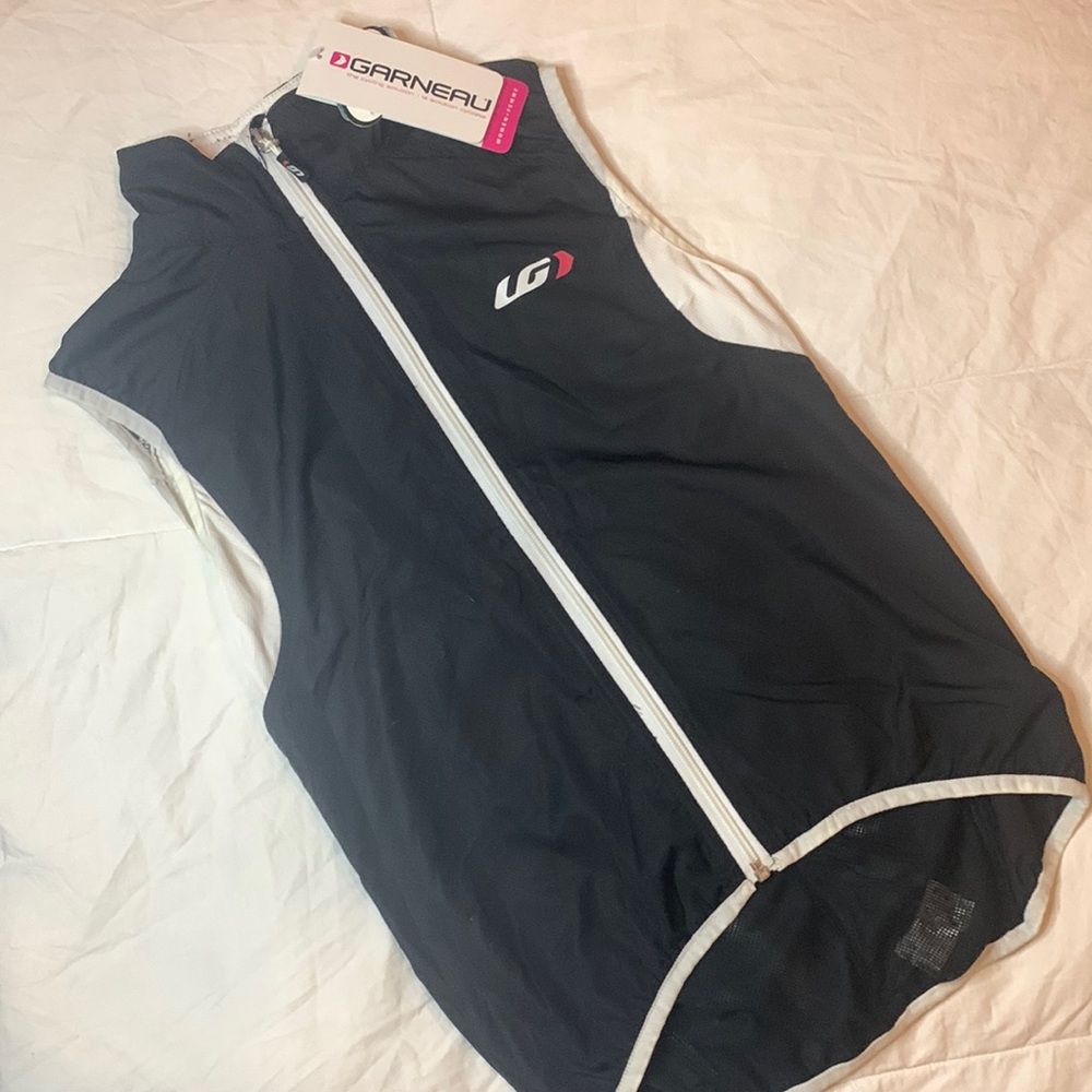 NWT Garneau Cycling Vest S